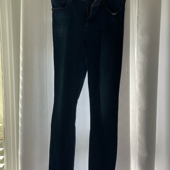 Loft Legging style jeans - Picture 3 of 3